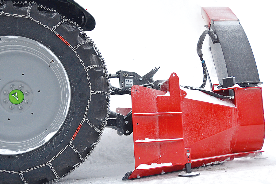 pic_IGLAND SBV 2270 SlideFlex Snow blower__Sbv 2270 Action 2