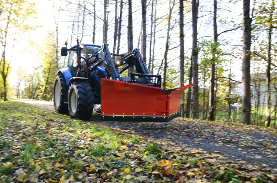 pic_IGLAND SP 280 V-plow__10506_ak-280.jpg