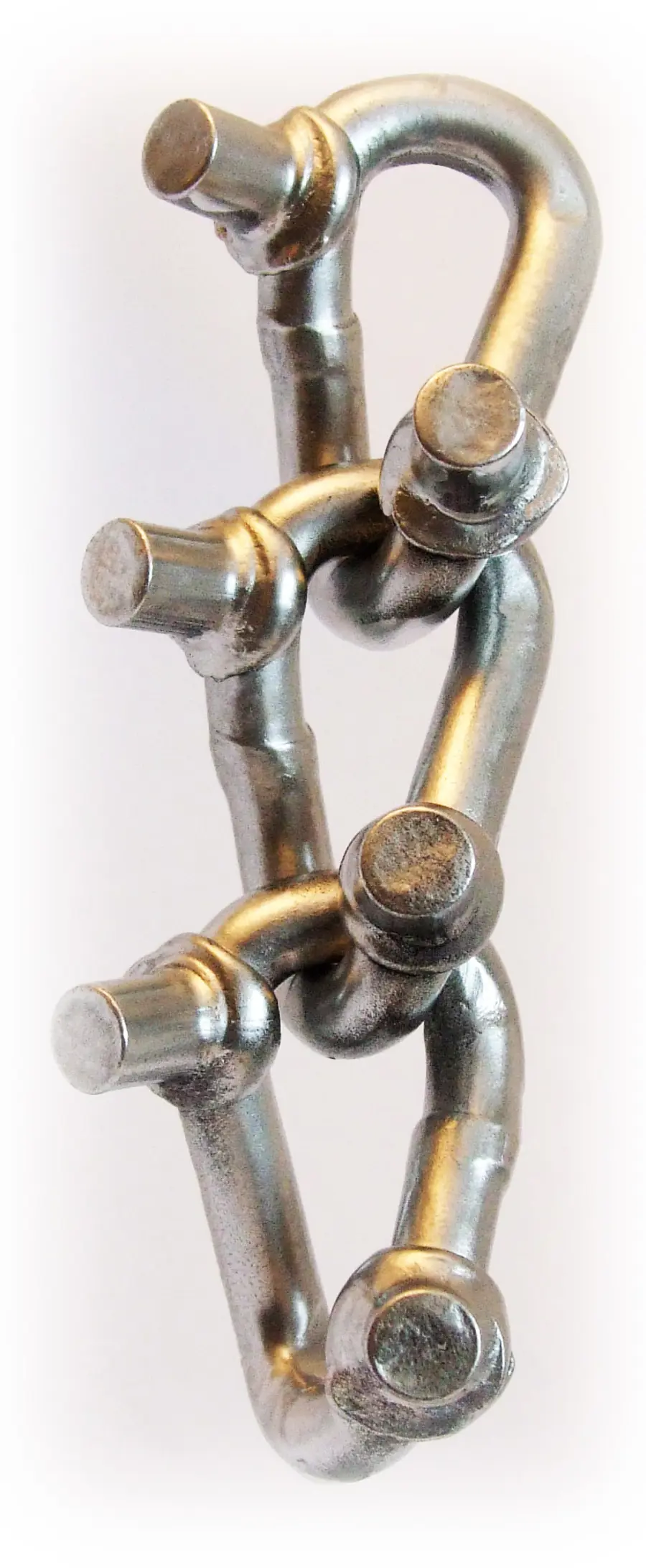 pic_TRYGG Studded cross chain W/hooks__2477_broddlenke.jpg