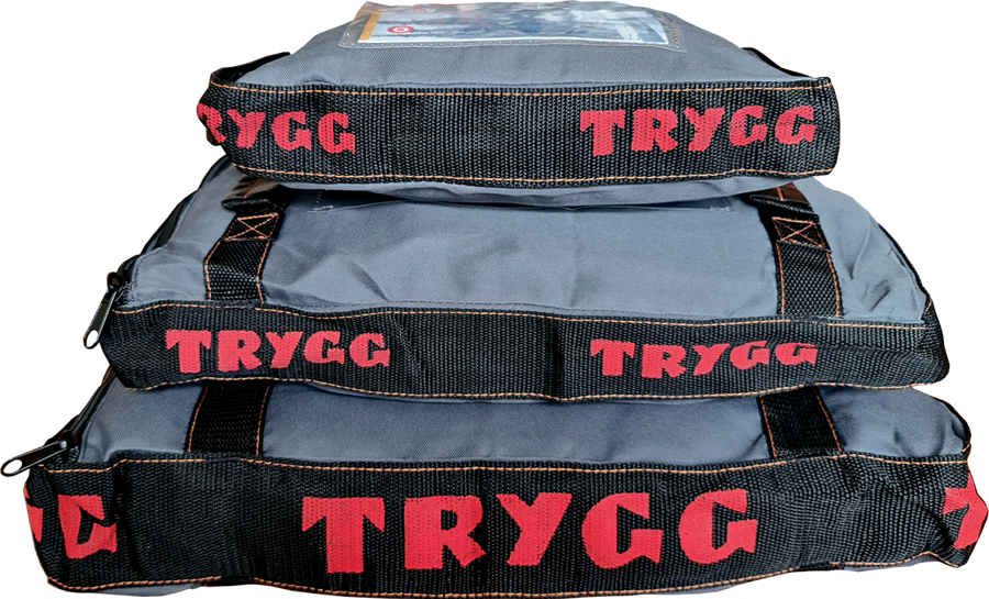pic_TRYGG Chain bag__2476_TRYGG_bags_S-M-L.png