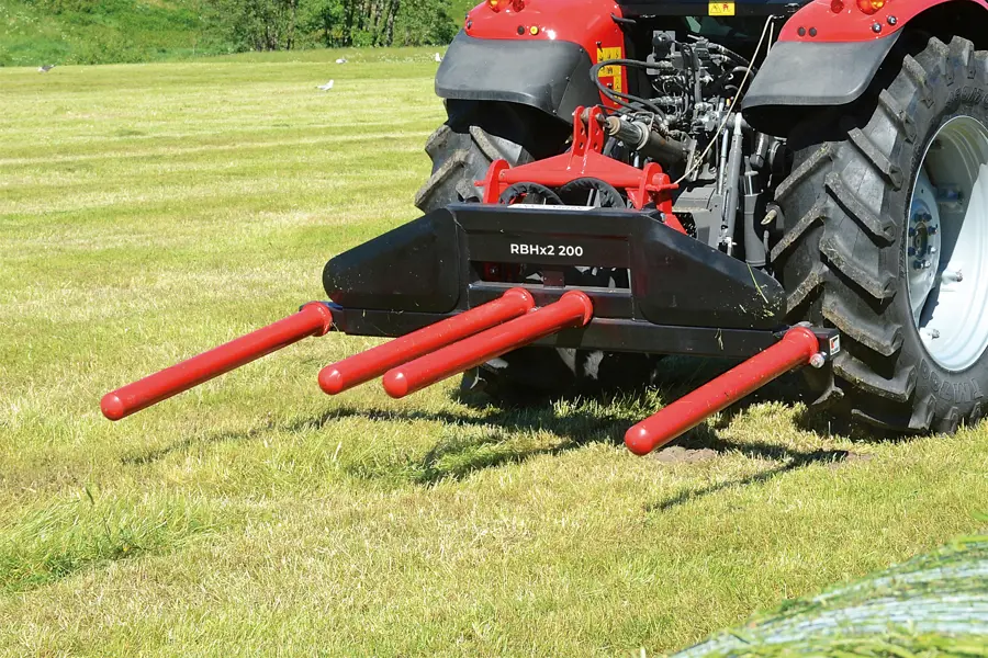 pic_RBH x2 200 Dobbel Rundballeløft__Rbhx2 200 Action