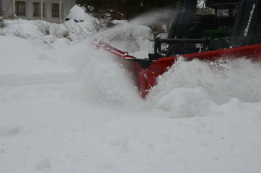 pic_IGLAND SP 250 V-plow__10507_sp310.3.jpg