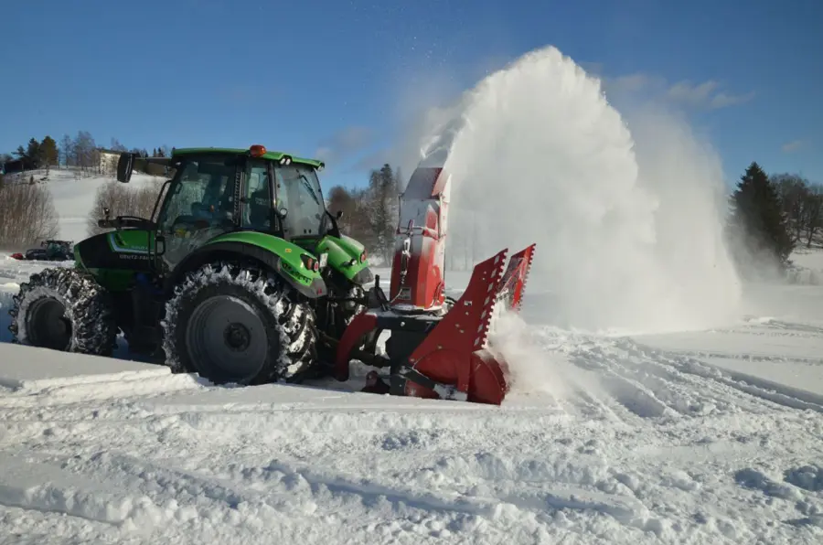 pic_IGLAND SB 2690 Snow blower__540_dsc_4333.jpg