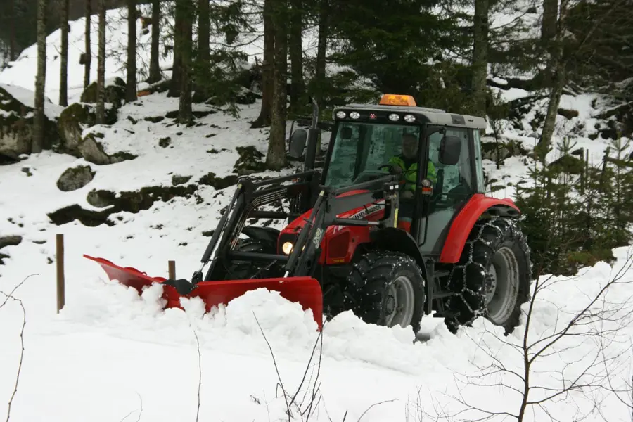 pic_IGLAND SP 250 V-plow__10507_img_1427.jpg