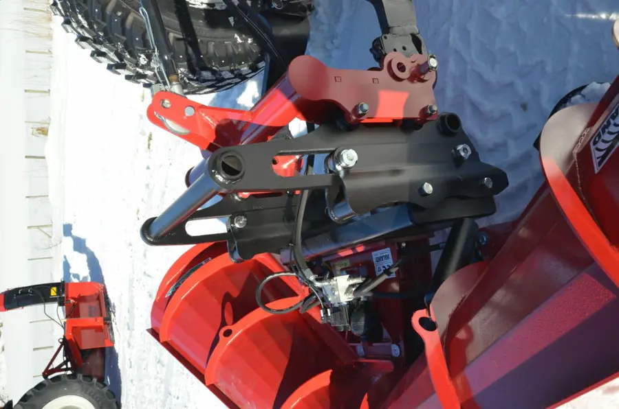 pic_IGLAND SP 280 V-plow__10506_dsc_4407-e1488542916631.jpg